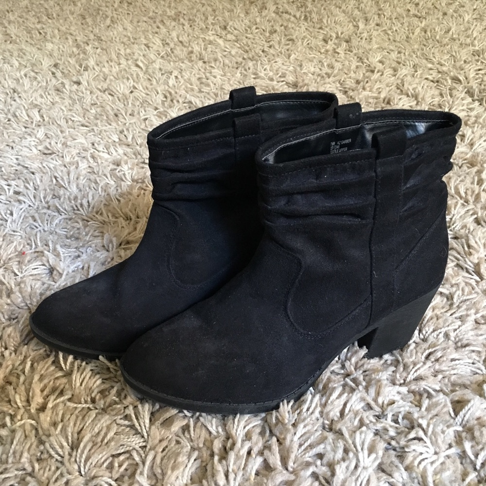 Black Booties - size 7.5